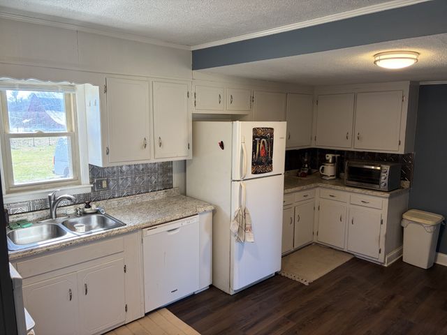 2655 Old Nashville Hwy, Mcminnville, TN 37110