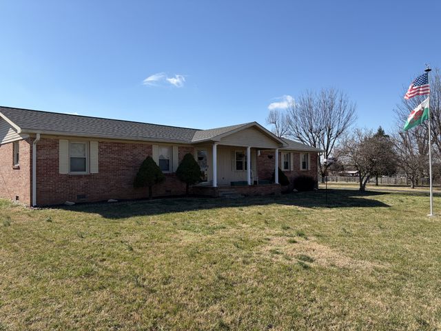 2655 Old Nashville Hwy, Mcminnville, TN 37110