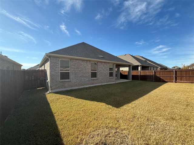 9909 Gray Barrell Drive, Aubrey, TX 76227