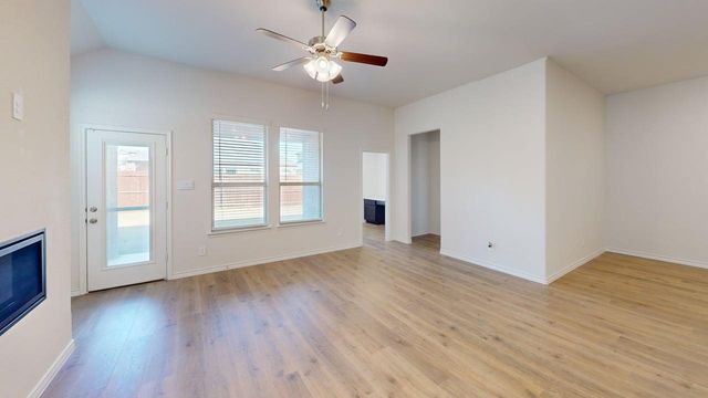 9909 Gray Barrell Drive, Aubrey, TX 76227