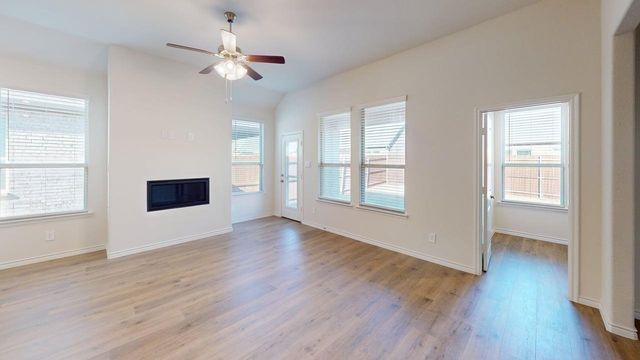 9909 Gray Barrell Drive, Aubrey, TX 76227