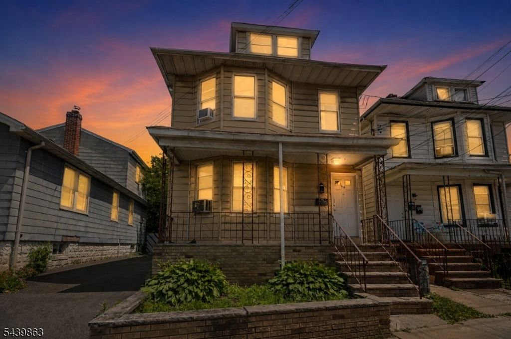 738 Edgar Rd, Elizabeth City, NJ 07202 — photo 2