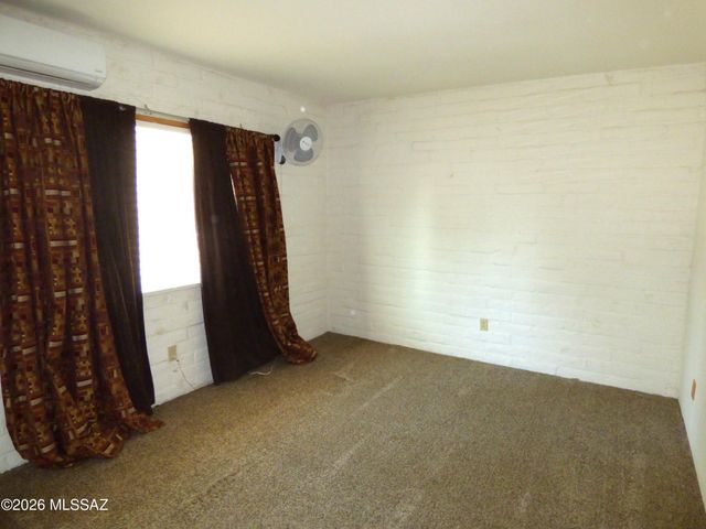 6565 E Calle La Paz B, Tucson, AZ 85715