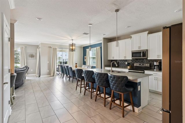 8996 CABOT CLIFFS DRIVE, Davenport, FL 33896