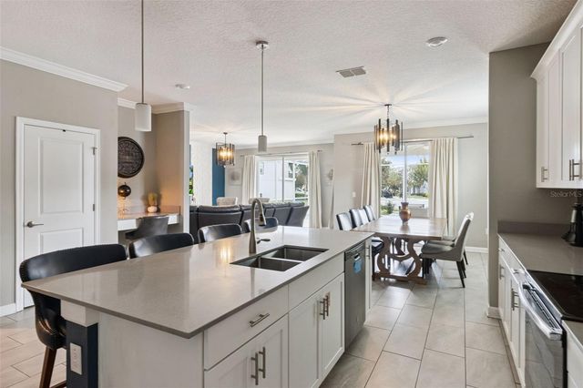 8996 CABOT CLIFFS DRIVE, Davenport, FL 33896