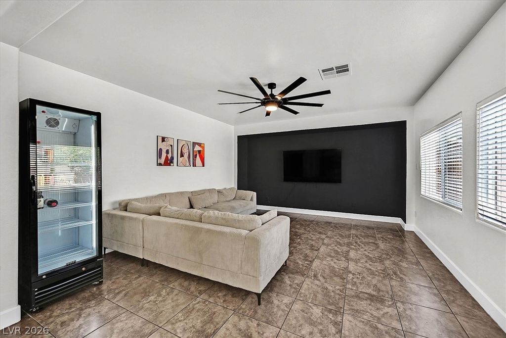 10140 Iron Wood Peak Avenue, Las Vegas, NV 89166 — photo 5