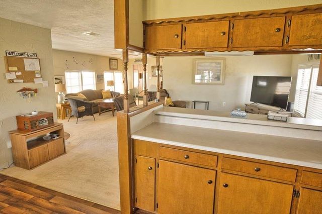 803 Cr 202, Sargent, TX 77414