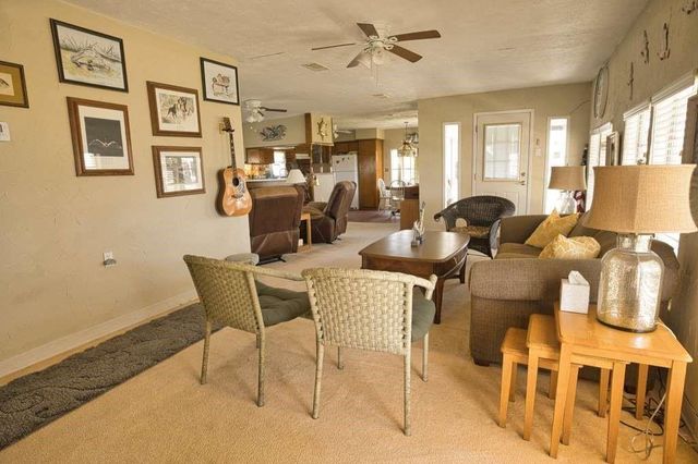 803 Cr 202, Sargent, TX 77414