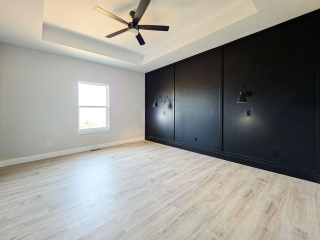 112 E Acacia Circle, Clever, MO 65631