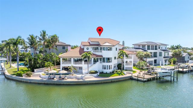 101 9TH STREET E, Tierra Verde, FL 33715