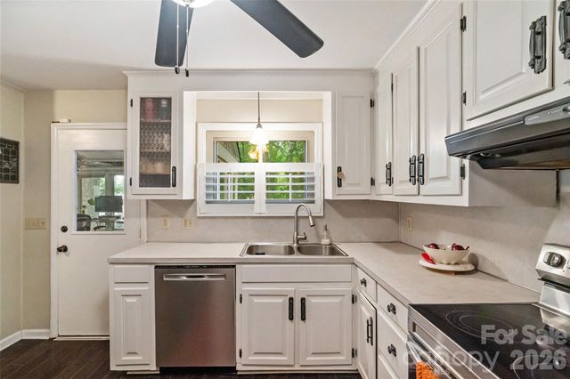 106 Marianna Circle, Wingate, NC 28174