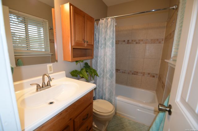 405 Westchester, Schertz, TX 78154