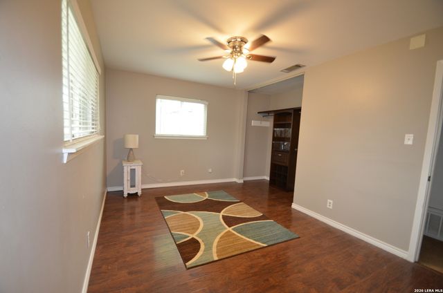 405 Westchester, Schertz, TX 78154