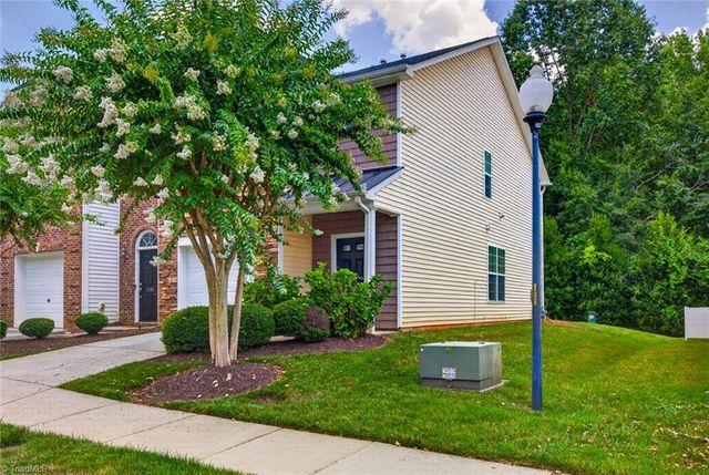 2279 Hartfield Circle, Winston-salem, NC 27103