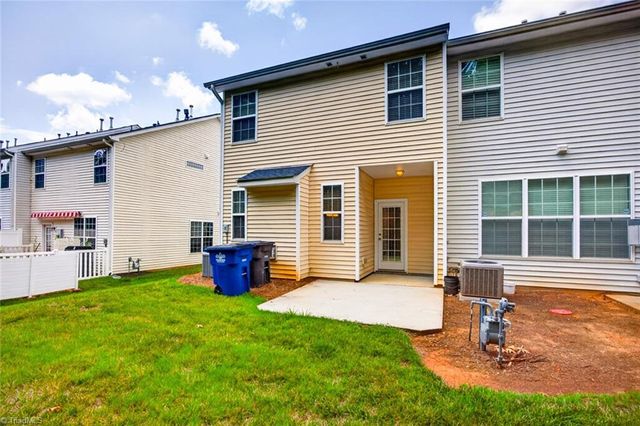 2279 Hartfield Circle, Winston-salem, NC 27103