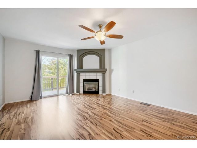 12008 E Hoye Dr, Aurora, CO 80012