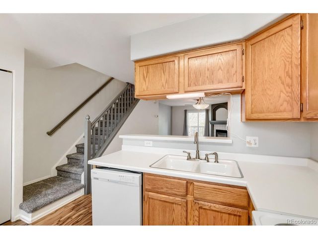 12008 E Hoye Dr, Aurora, CO 80012