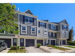 12008 E Hoye Dr, Aurora, CO 80012