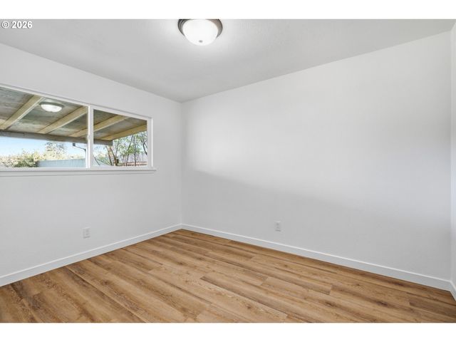 10323 Ne 58TH St, Vancouver, WA 98662