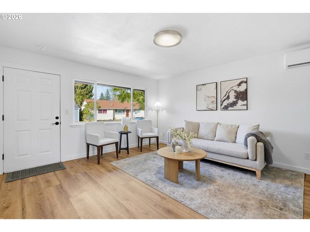 10323 Ne 58TH St, Vancouver, WA 98662