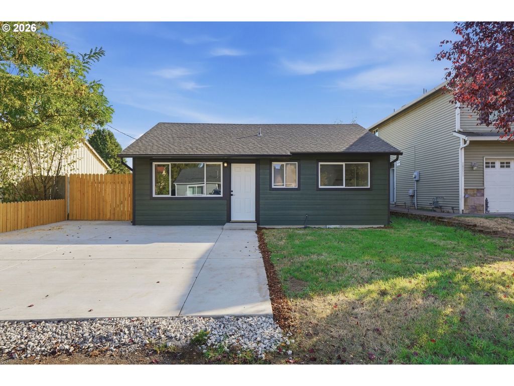 10323 Ne 58TH St, Vancouver, WA 98662