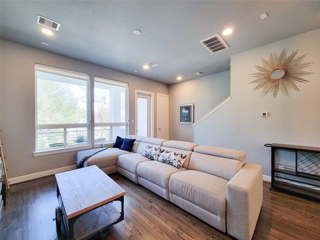 1705 Eado Point Lane, Houston, TX 77003