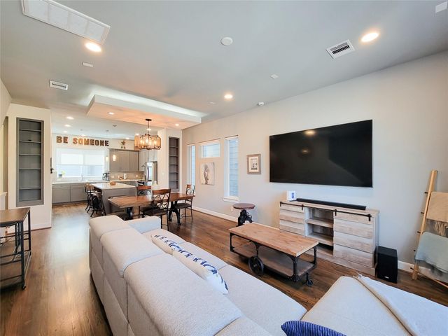 1705 Eado Point Lane, Houston, TX 77003