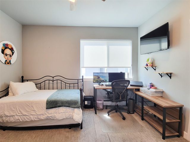 1705 Eado Point Lane, Houston, TX 77003