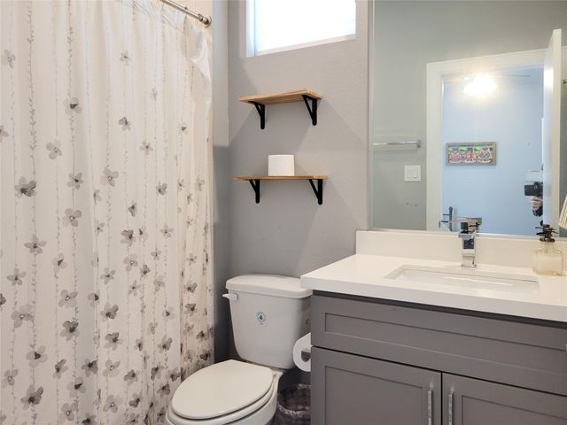 1705 Eado Point Lane, Houston, TX 77003