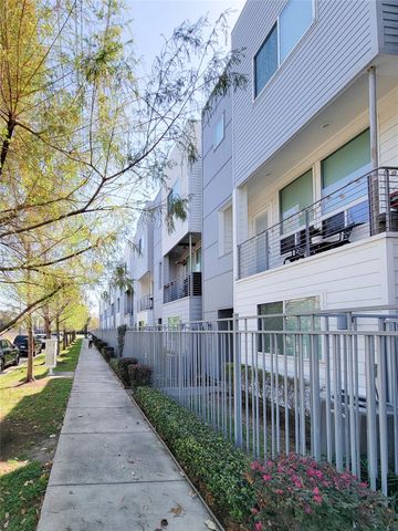 1705 Eado Point Lane, Houston, TX 77003