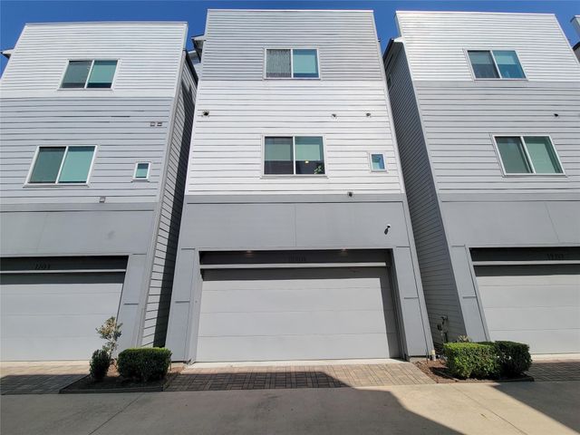 1705 Eado Point Lane, Houston, TX 77003