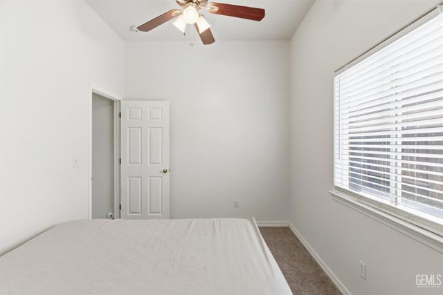 2415 Macau Street, Bakersfield, CA 93313