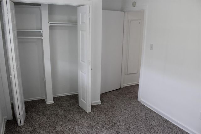 210 Brigadoon Lane, Friendswood, TX 77546
