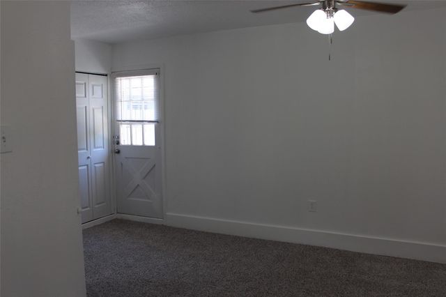 210 Brigadoon Lane, Friendswood, TX 77546