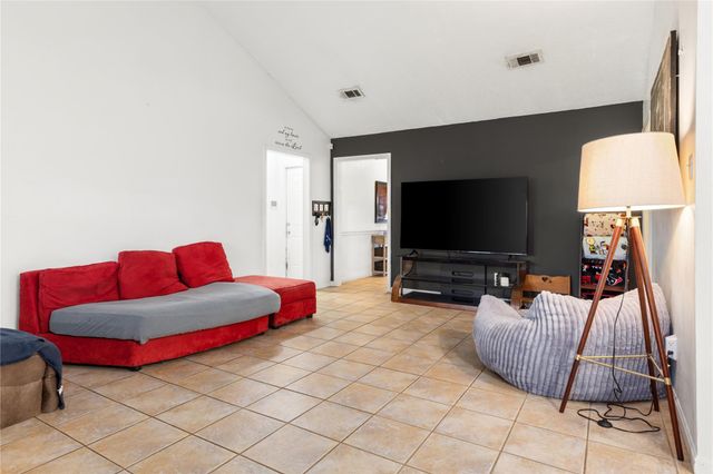 1818 New Orleans Street, Deer Park, TX 77536