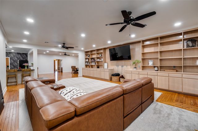 2213 Melissa Drive, Palestine, TX 75803