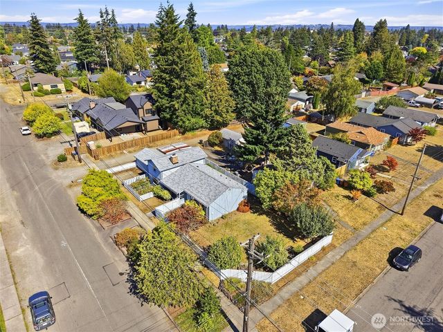 1501 N Huson, Tacoma, WA 98406