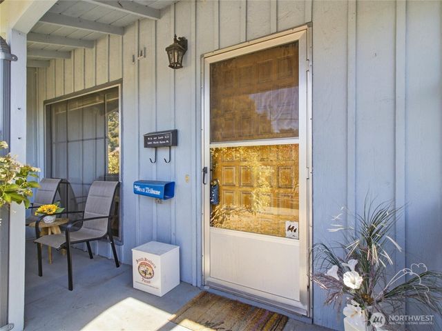 1501 N Huson, Tacoma, WA 98406