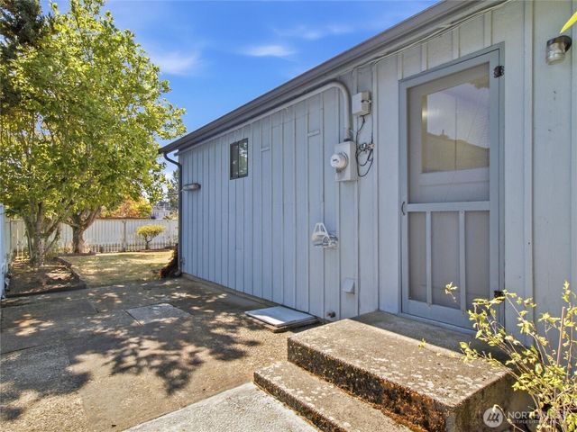 1501 N Huson, Tacoma, WA 98406