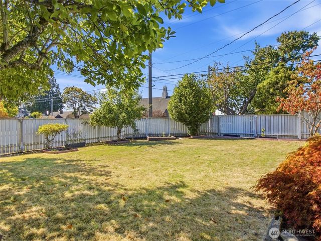 1501 N Huson, Tacoma, WA 98406