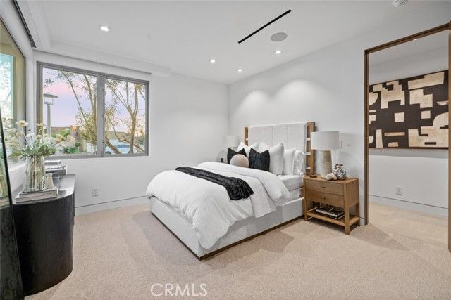 1399 Galaxy Drive, Newport Beach, CA 92660