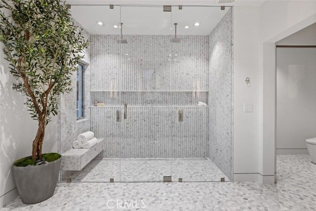 1399 Galaxy Drive, Newport Beach, CA 92660