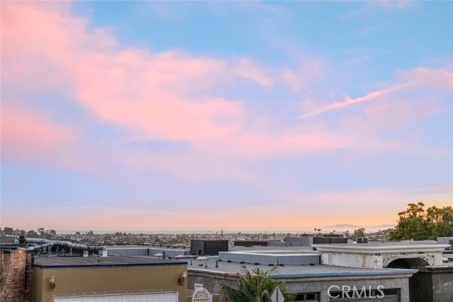 1399 Galaxy Drive, Newport Beach, CA 92660