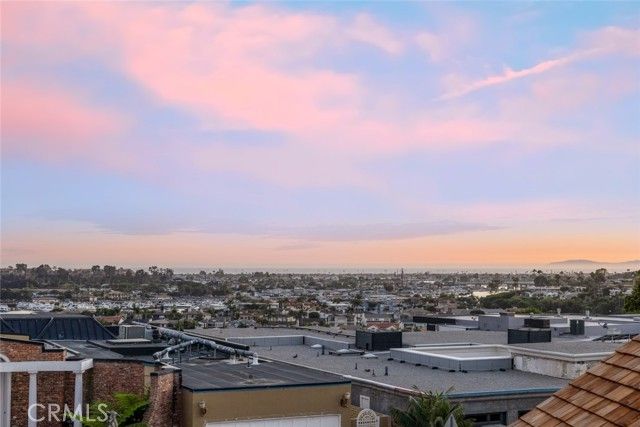 1399 Galaxy Drive, Newport Beach, CA 92660