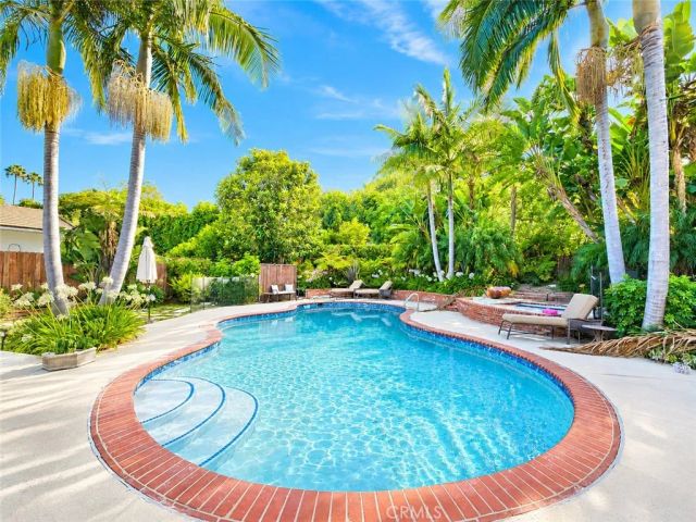 14 Palomino Lane, Rolling Hills Estates, CA 90274