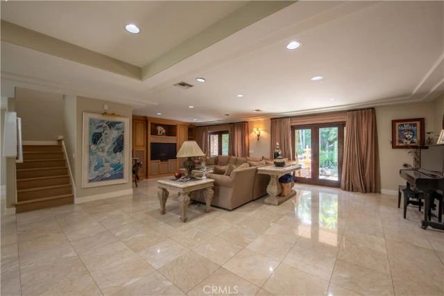 14 Palomino Lane, Rolling Hills Estates, CA 90274