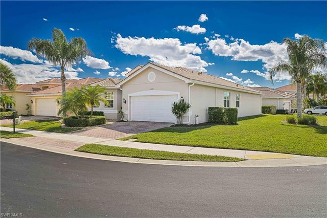 10100 Sugar Maple LN, Fort Myers, FL 33913