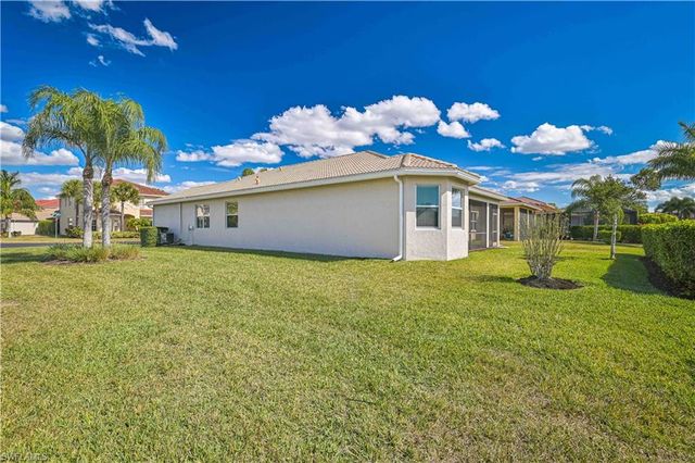 10100 Sugar Maple LN, Fort Myers, FL 33913