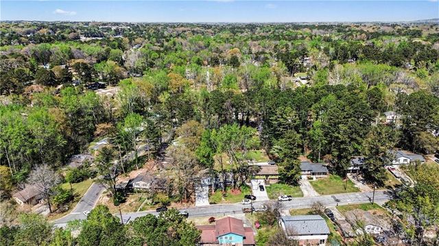 3960 Wedgefield Circle, Decatur, GA 30035