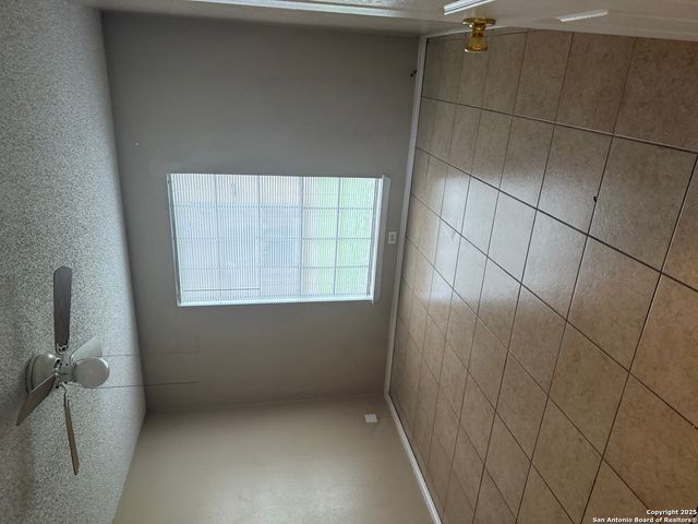 10531 Starcrest, San Antonio, TX 78217